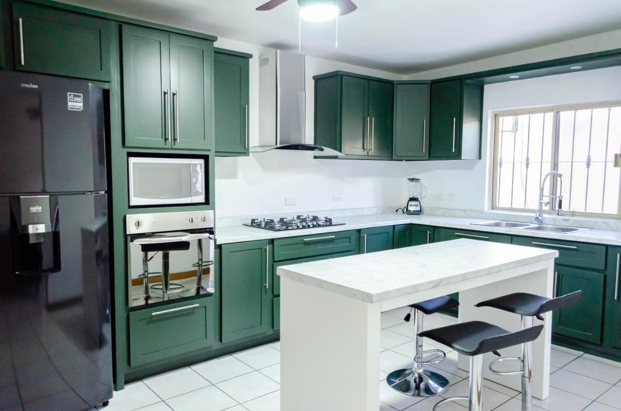 Alojamiento Completo 3 Habitaciones Chihuahua Bagian luar foto